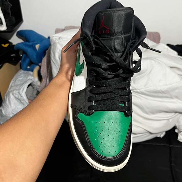 Air Jordan 1 Mid 'Pine Green' - Picture 6 of 7